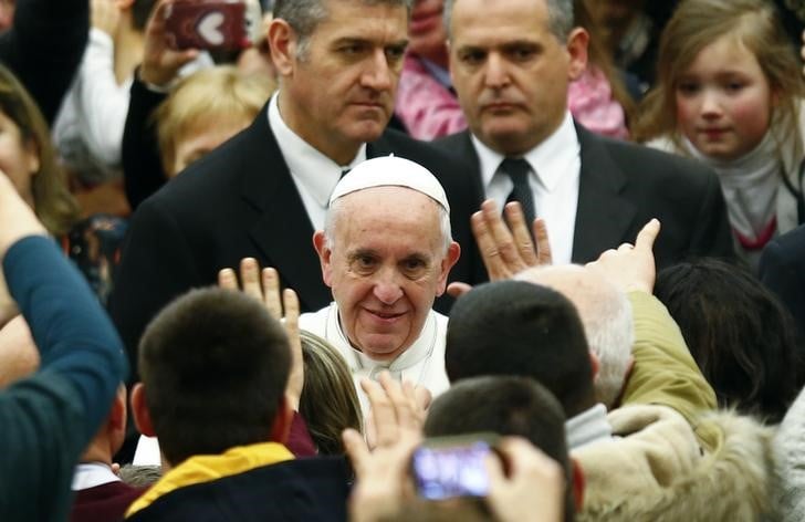 Le pape redit l'opposition de l'eglise aux unions homosexuelles