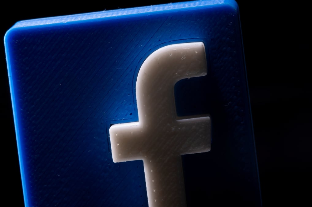 Facebook risque une interdiction de transfert des donnees de l'ue vers les usa