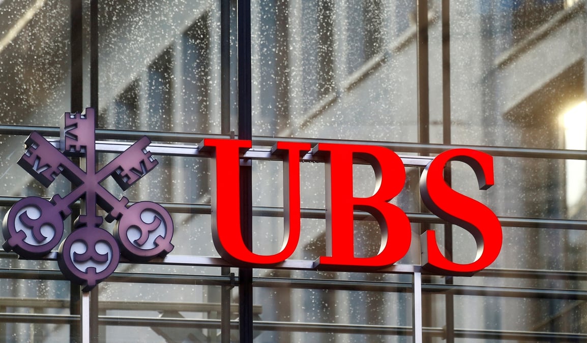 Le logo de la banque suisse ubs est vu a zurich