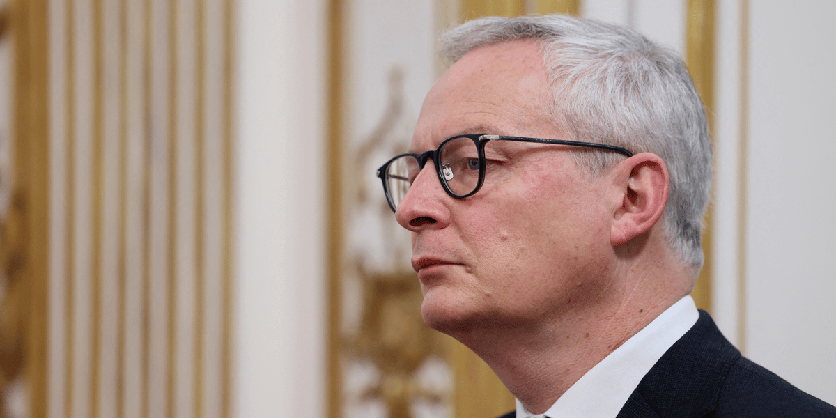 Le ministre francais de l'economie bruno le maire lors d'une conference de presse a l'hotel matignon, a paris