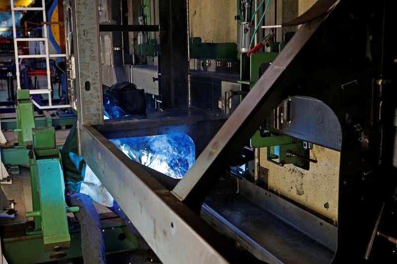 France: la production industrielle a fini 2017 sur une note elevee