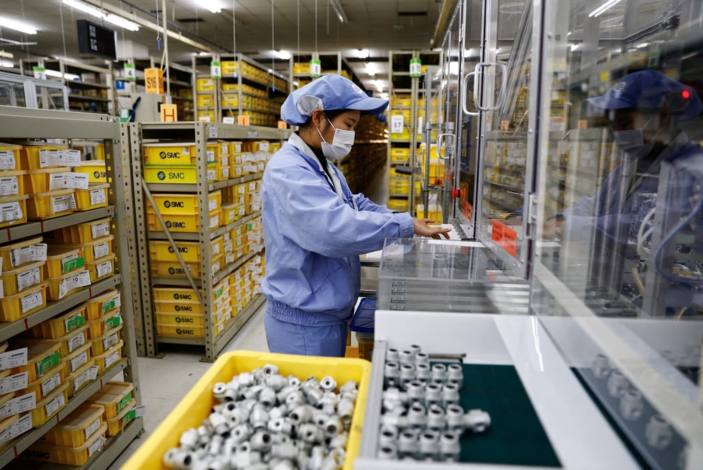 Une chaine de production dans une usine a pekin