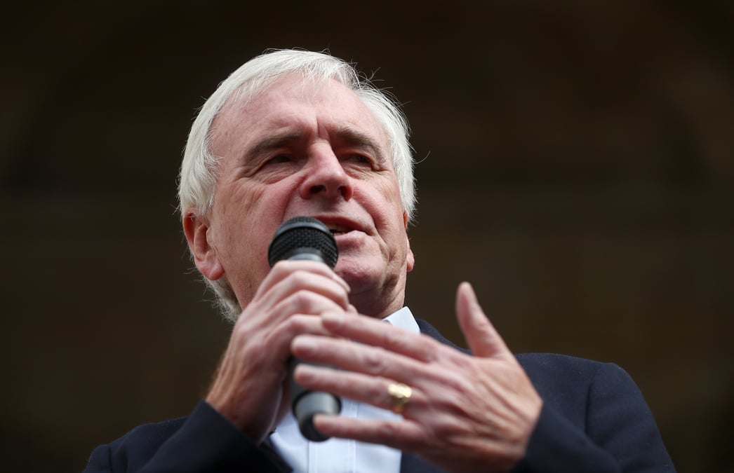 Grande bretagne: s'il revient au pouvoir, le labour entend renationaliser