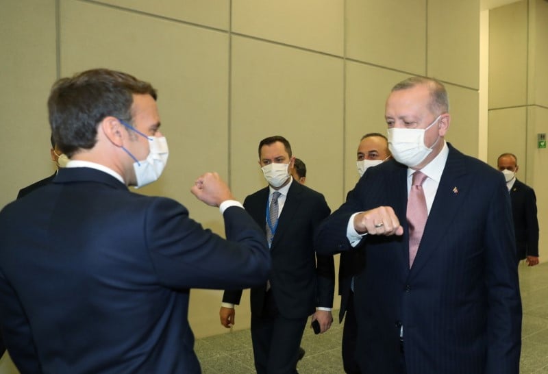 Macron dit avoir eu un entretien "apaise" avec erdogan