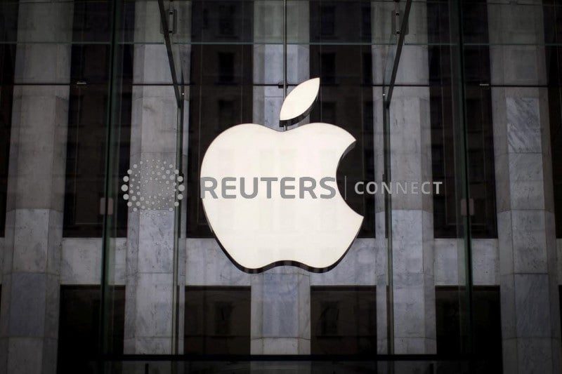 Des developpeurs francais portent plainte contre apple