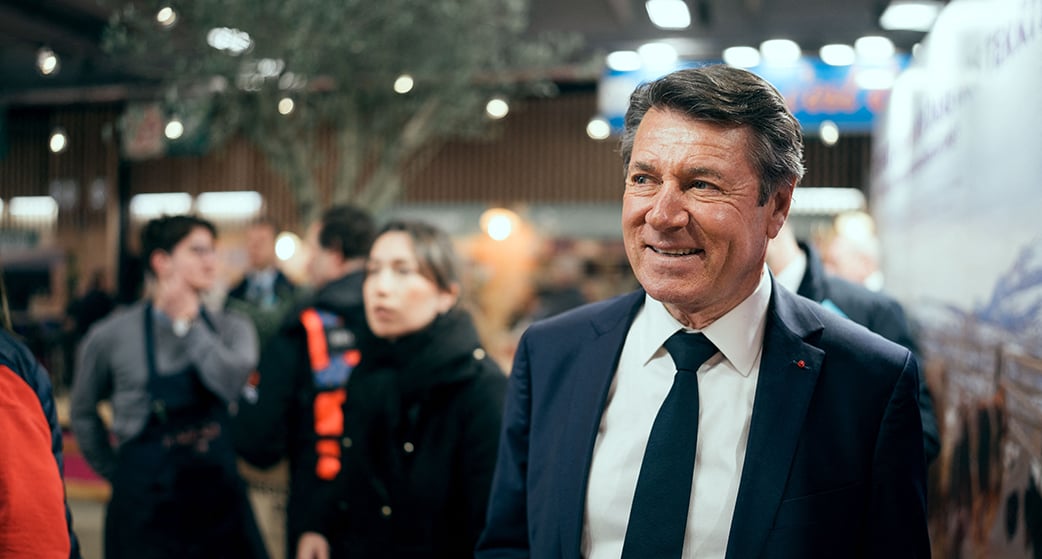Christian Estrosi, maire de Nice, soutient le retour de la France à un État-nation à l'heure où les menaces géopolitiques se font de plus en plus prégnantes.