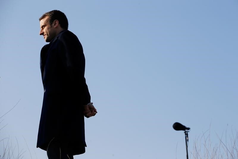 Emmanuel macron prevoit 60 milliards d'economies sur cinq ans