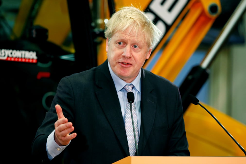 Boris johnson favori des conservateurs pour remplacer theresa may, selon un sondage