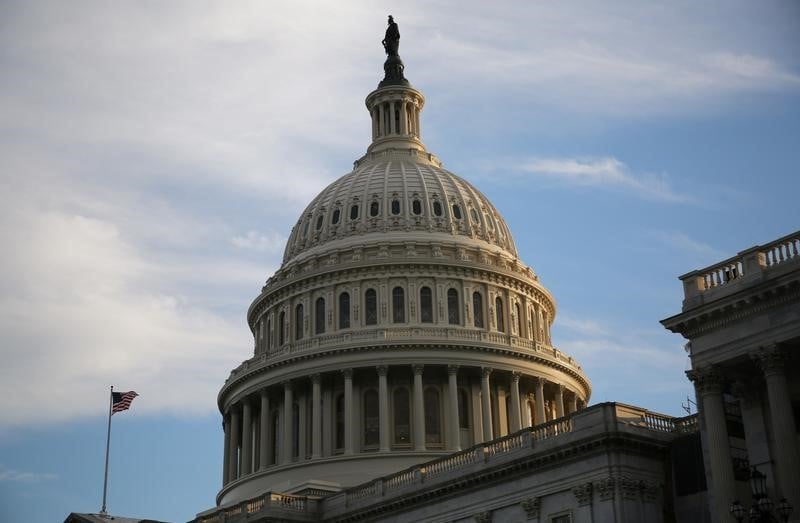 Usa: le senat ouvre la voie a une reforme fiscale cette annee