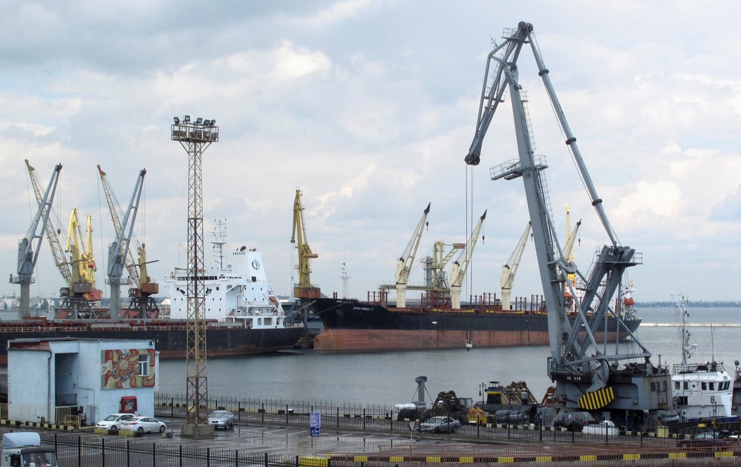 Vue generale du port d'odessa