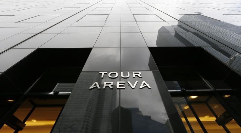 Augmenter le capital d'areva n'est pas la priorite, dit macron