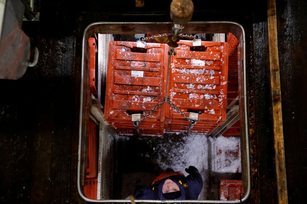 L'ue examine une proposition britannique sur la peche, selon bloomberg