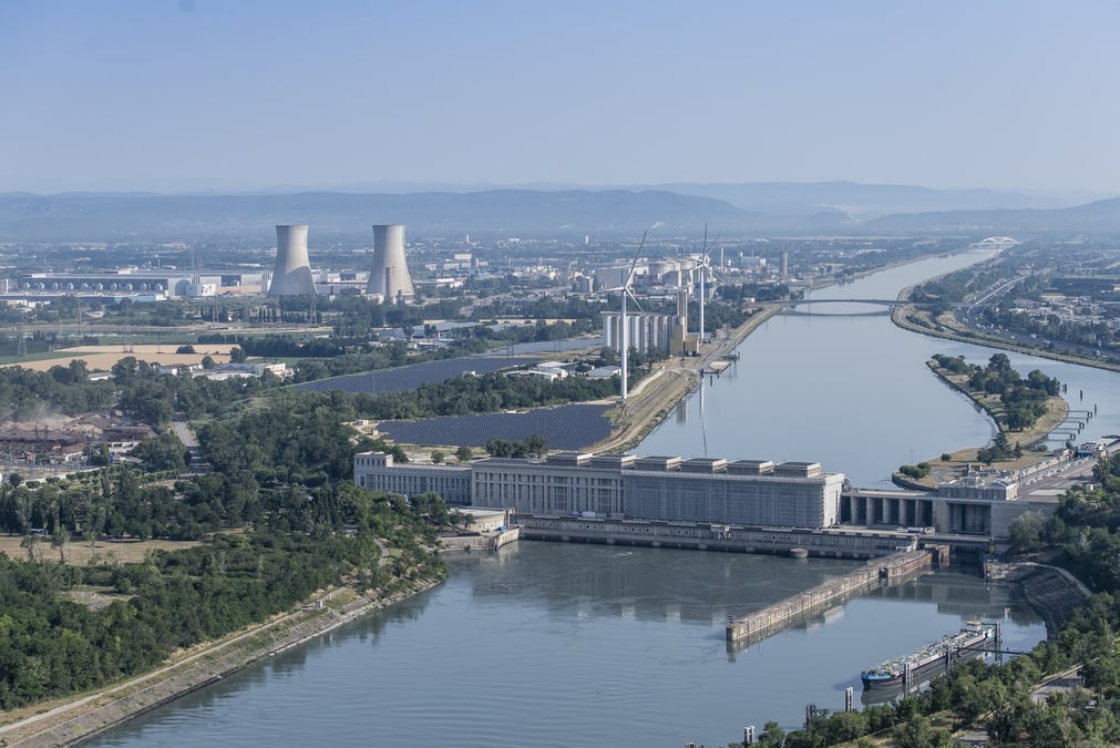 Les six futurs EPR représentent un budget de presque 100 milliards d'euros.