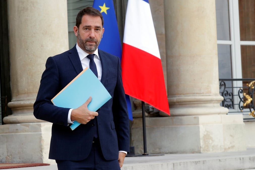 Christophe castaner "interesse" par la tete de lrem