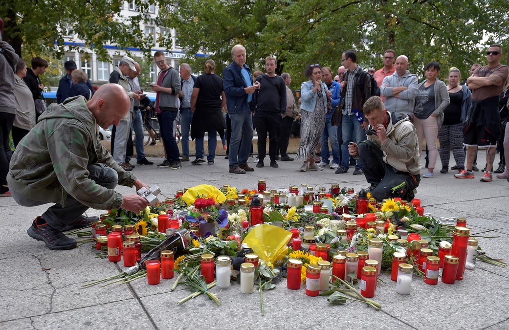 Chemnitz: la justice allemande ouvre une enquete sur la fuite d'un mandat d'arret