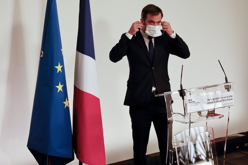 Coronavirus/france: veran en faveur d'un deconfinement territorialise