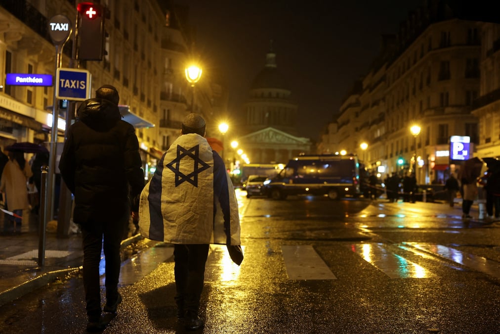 Marche contre l'antisemitisme a paris