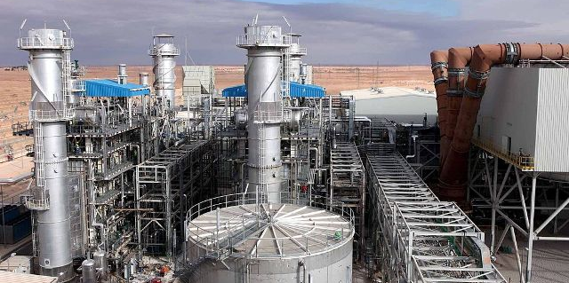 La centrale électrique mixte Hassi R'mel Algérie