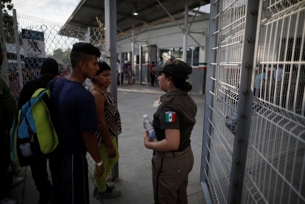 Pres d'un millier de migrants, en route vers les usa, arrivent au mexique