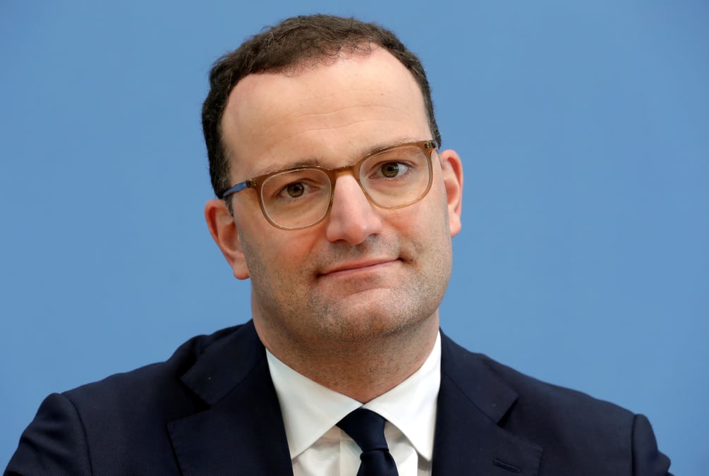 Coronavirus: le ministre allemand de la sante contamine, mis a l'isolement