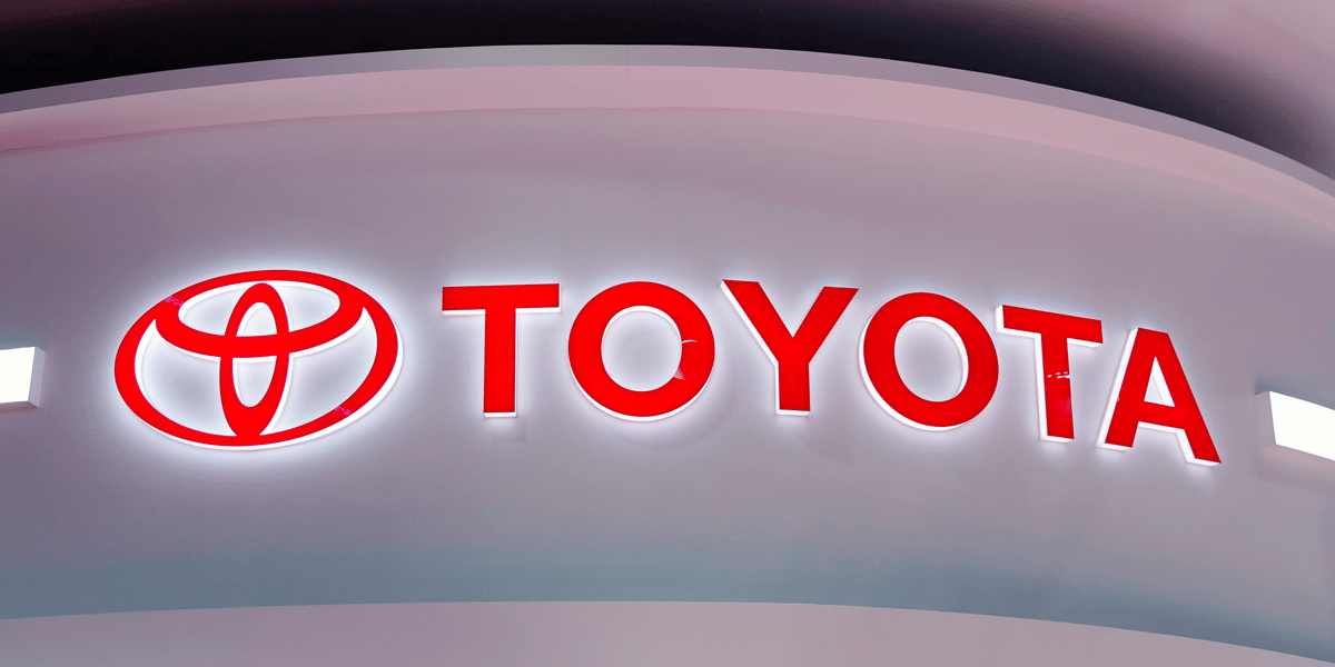 Toyota reduit son objectif de production annuel en raison de la penurie de puces