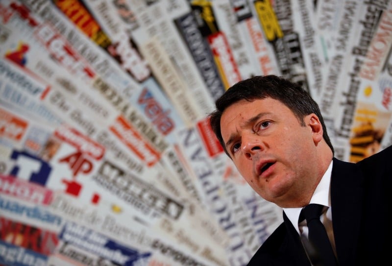 Matteo renzo enterre le droit a l'adoption pour les couples homosexuels