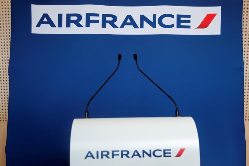 Air france chiffre le cout de la greve a pres de 400 millions d'euros