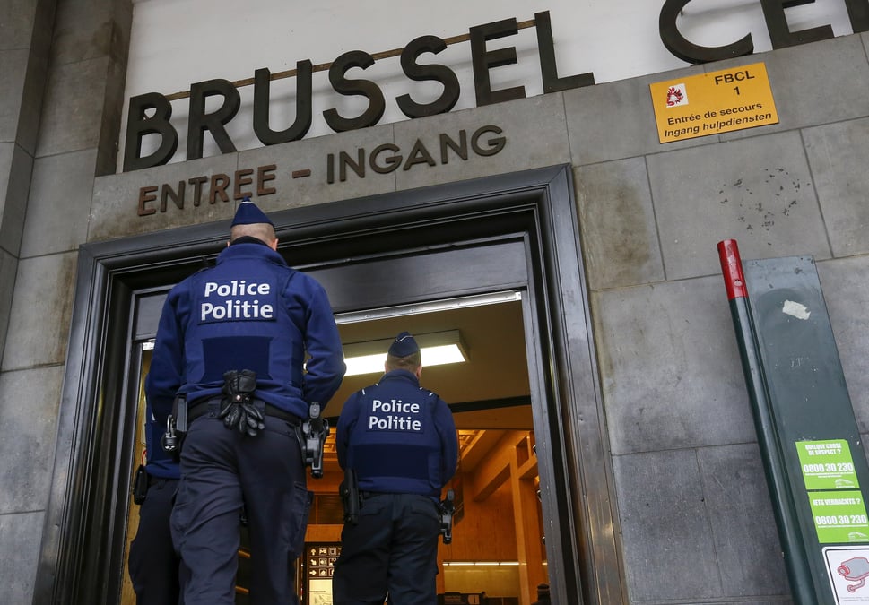 Le niveau d’alerte maximal maintenu en belgique