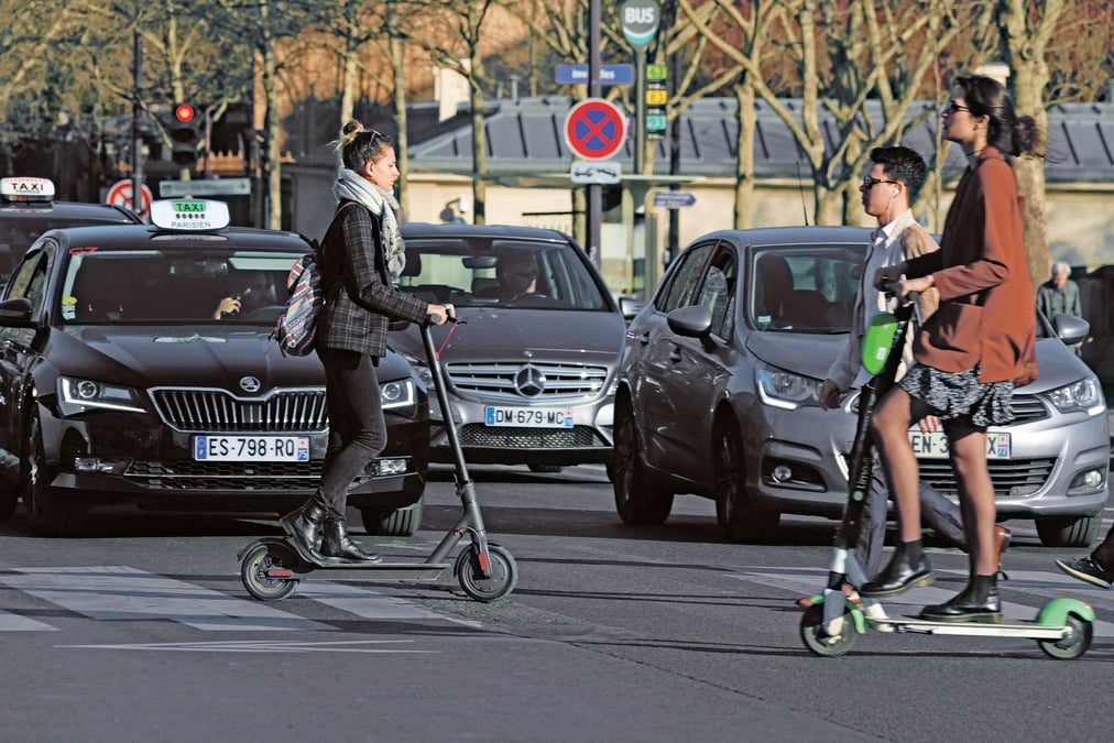 Le remplacement des trottinettes vandalisées et la récupération de celles abandonnées, pèsent sur la rentabilité des opérateurs.