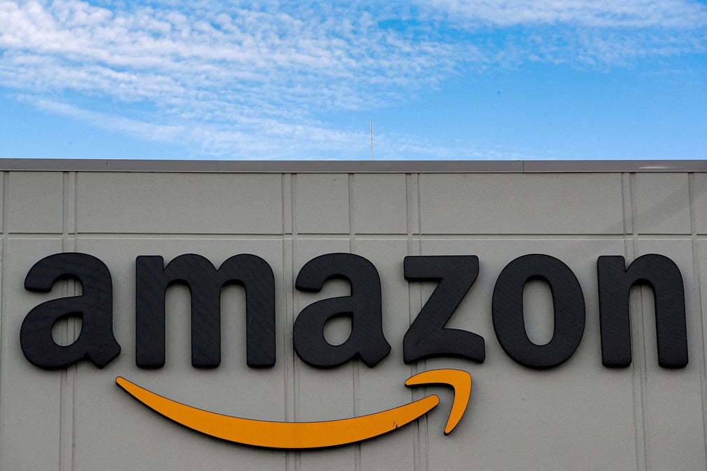 Photo d'archives : le centre de distribution jfk8 d'amazon a staten island, new york