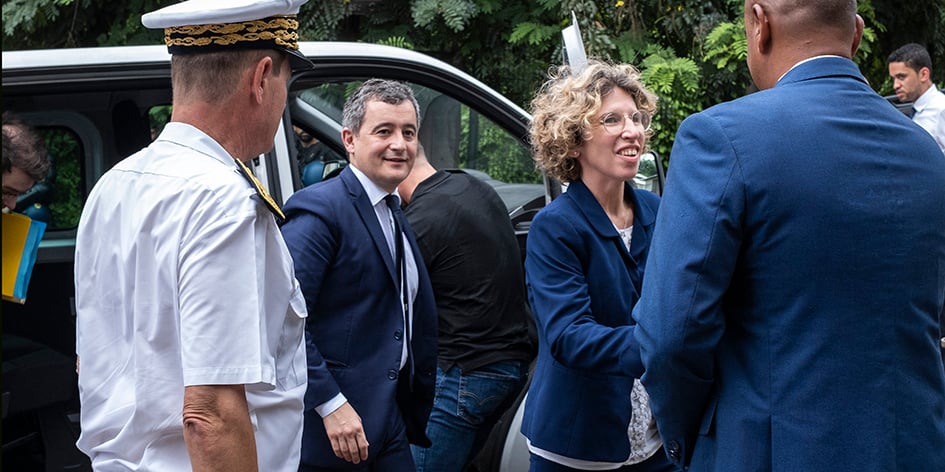 Gérald Darmanin et Marie Guévenoux en visite à Mayotte le 11 février.