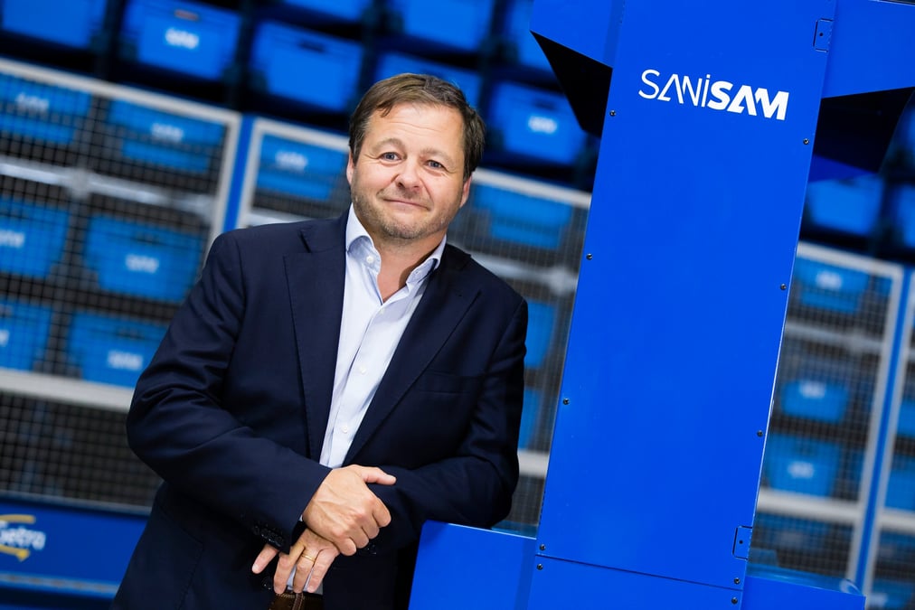 Olivier Blanc, dirigeant de Sam Outillage, estime que cette réimplantation a permis de faciliter le développement une nouvelle gamme de mobilier sanitaire dédiée aux équipements de protection pour le Covid-19.