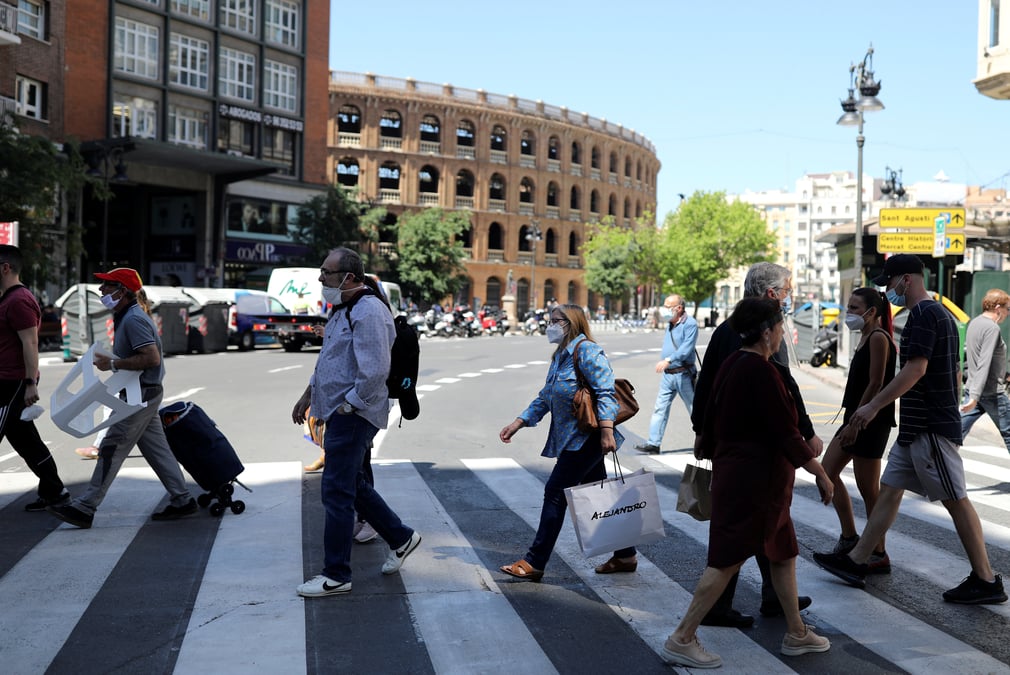 Coronavirus: les regions espagnoles veulent l'etat d'urgence