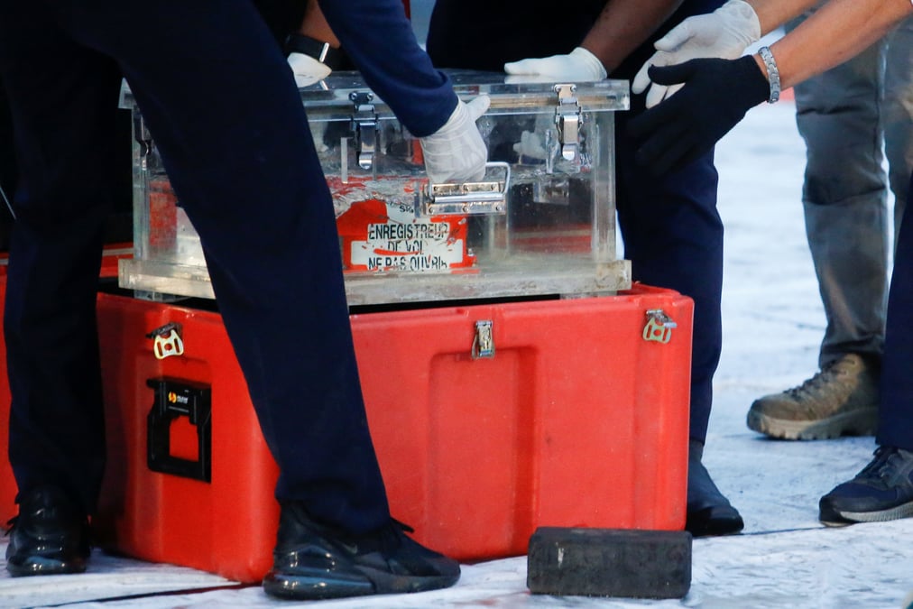 L'indonesie recupere une boite noire du vol sriwijaya air