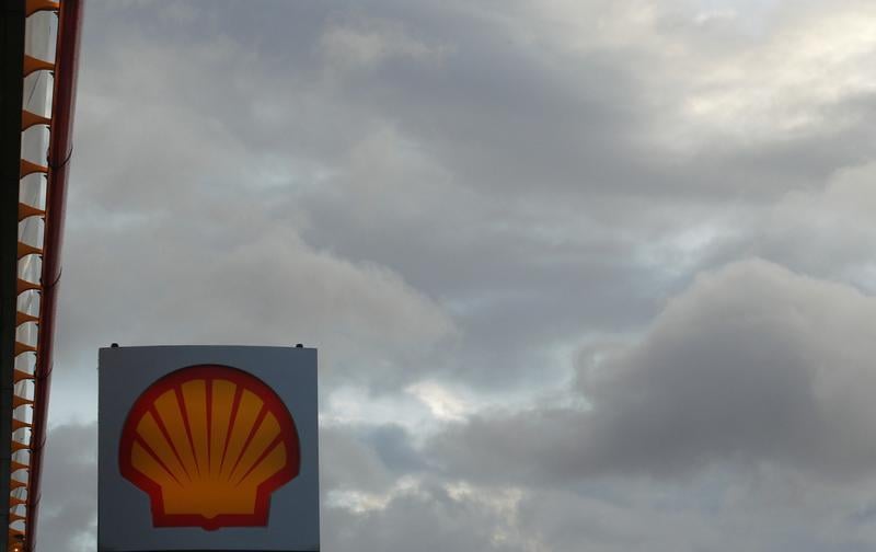 Raffinage, coûts et Nigeria affectent le 3e trimestre de Shell