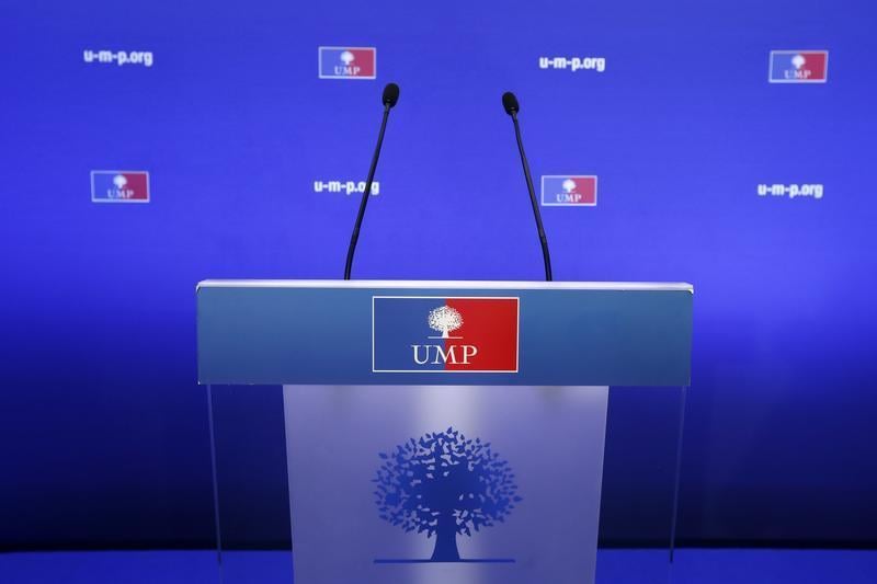 L'UMP maintient sa demande d'une baisse d'impôts