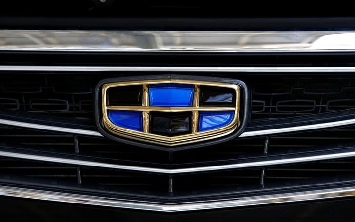 Le president de geely possede 9,69% de daimler