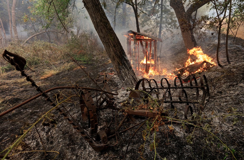 Un septieme mort dans l'incendie "carr fire" en californie