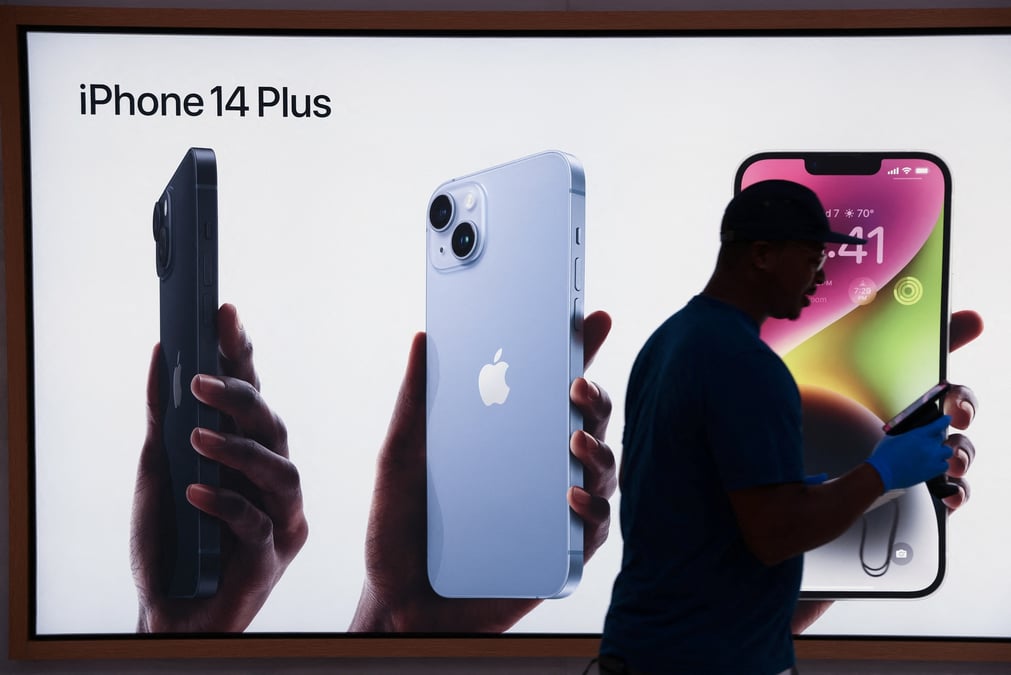 Sortie de la gamme apple iphone 14 au magasin apple fifth avenue a manhattan, new york city