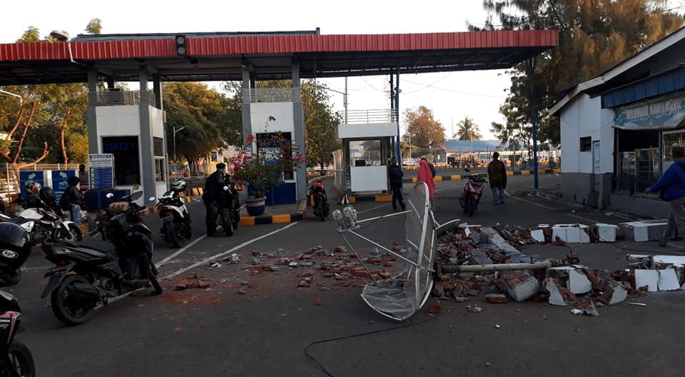 Seisme de magnitude 7,2 a lombok