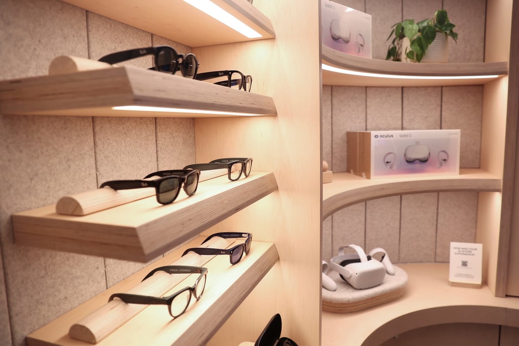Des lunettes intelligentes ray-ban dans le premier magasin physique de meta platforms
