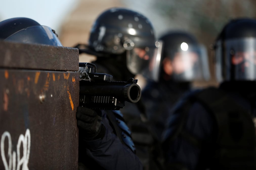 Un syndicat alerte contre les suicides de policiers