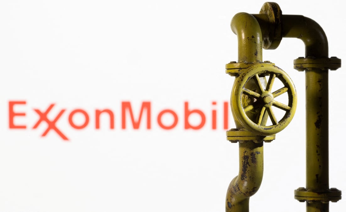 Exxon lance l'arret progressif de sa raffinerie de fos-sur-mer