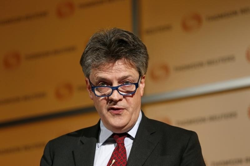 Demission du commissaire europeen britannique jonathan hill apres le brexit