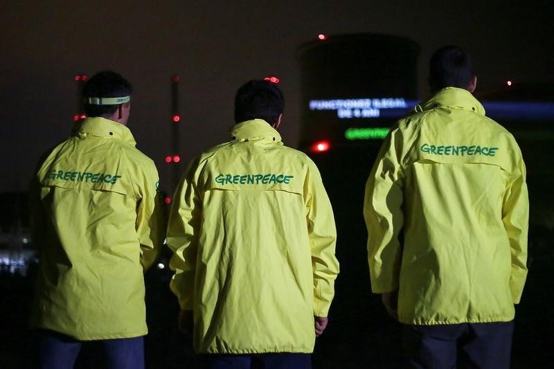 Greenpeace condamnee pour une intrusion a la centrale de cattenom