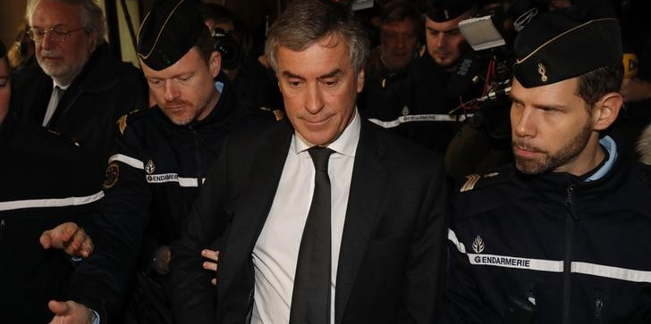 Cahuzac tente d'eviter la prison en appel