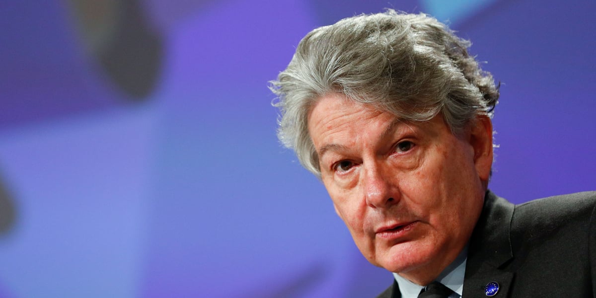 Les tensions transatlantiques "plus vastes" que la question des sous-marins, declare breton