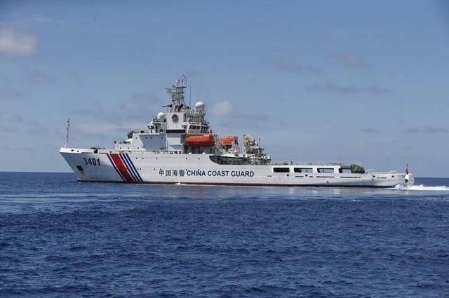Chinois et russes vont effectuer des manoeuvres militaires en mer de chine meridionale a partir de lundi