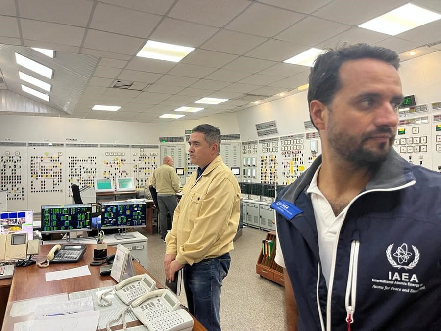 La centrale de zaporijjia a nouveau deconnectee du reseau principal, dit l'aiea