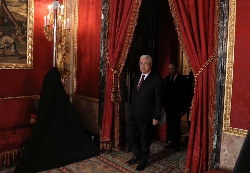 Mahmoud abbas au caire puis a istanbul
